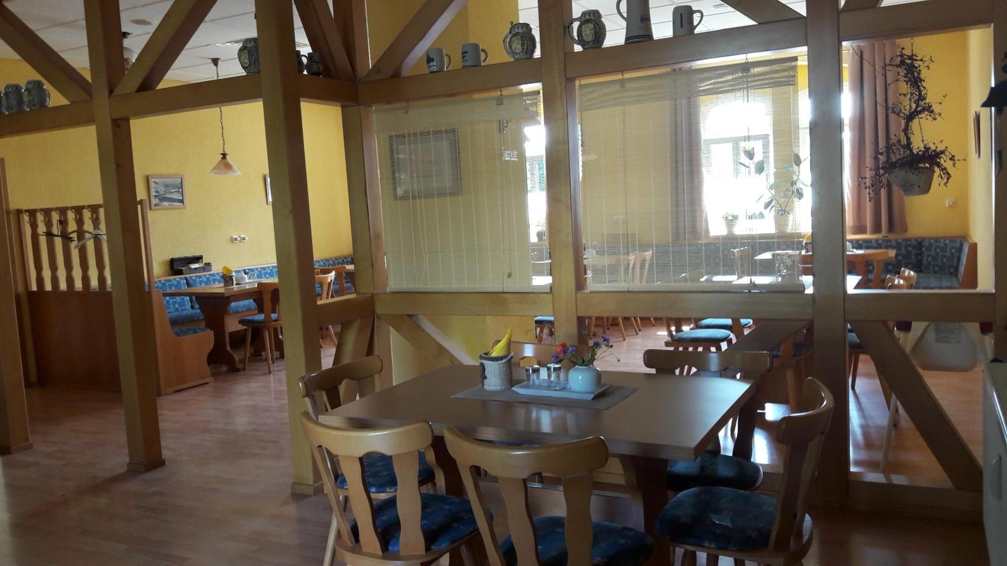 Gasthof Zum Alten Schulmeister Harra Екстер'єр фото